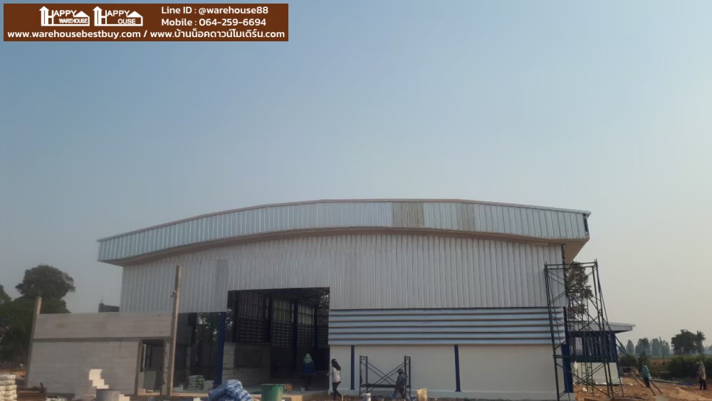 งานโกดังหลังคาโค้ง Happy Warehouse แบบ HW-HCC หน้างานอุทัยธานี ขนาด 20x30x7 เมตร พร้อมฐานราก